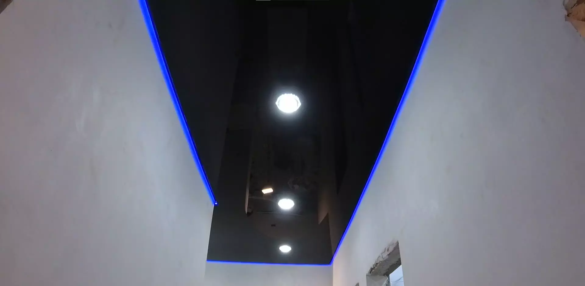 Омск, проспект Комарова, 31в, фото 1